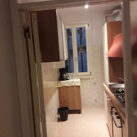 99 Steps Apartman *