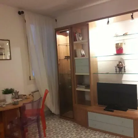 99 Steps Apartment